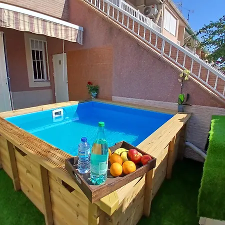 Sea View 托雷维耶哈